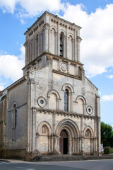 Fototapeta na wymiar Maillezais. Eglise saint Nicolas, Vendée, Pays de Loire