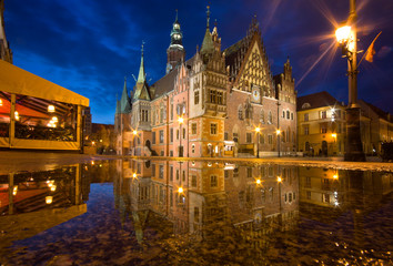 Fototapeta na wymiar Historic Town Hall at night. Wroclaw, Poland.
