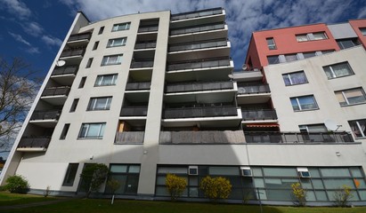 Obraz premium Spring Impressions from Falkenseer Chaussee in Berlin Spandau from April 11, 2017, Germany