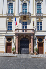 Eingang zum Erzbisch&ouml;flichen Palais in Prag/Tschechische Republik