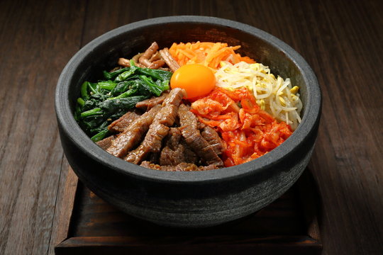 石焼ビビンバ Adobe Stock でこのストック画像を購入して 類似の画像をさらに検索 Adobe Stock