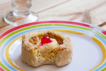 Chicken Quiché in a colorful dish