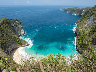 Amazing view of Kelingking Beach aka T-Rex Head Beach in Nusa Penida, Bali, Indonesia. October, 2018 © ikmerc