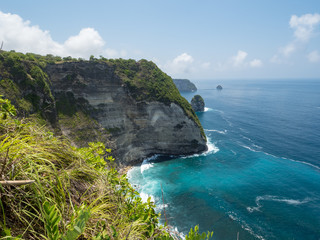 Amazing view of Kelingking Beach aka T-Rex Head Beach in Nusa Penida, Bali, Indonesia. October, 2018 © ikmerc