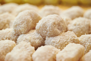 Korean rice cake with powder 