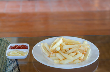 pasta with tomato sauce