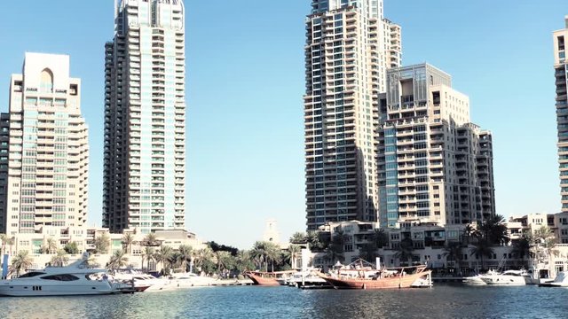 UAE/DUBAI - 20 DEZ 2018 - Set of skyscrapers at Dubai Marina terrace. UAE