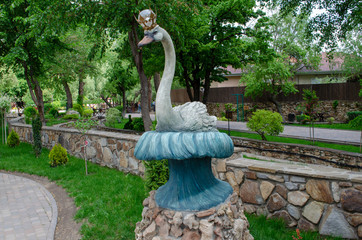 sculpture of a Swan