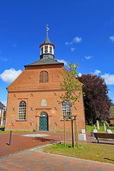 Fototapeta na wymiar Drochtersen: St.-Johannis-Kirche (1780, Niedersachsen)