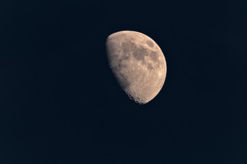 La lune, Der Mond, The Moon