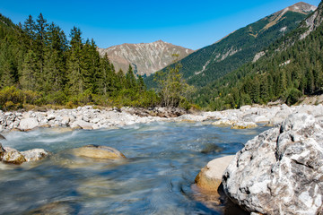 Fototapeta na wymiar Lech River in the Alps