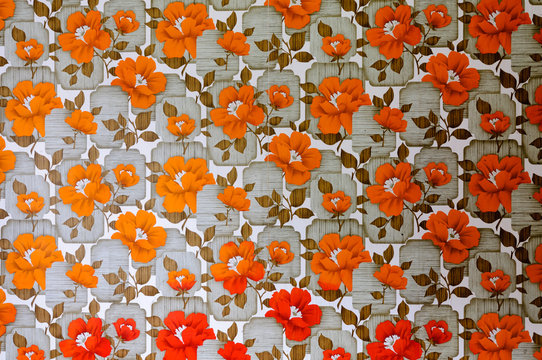 Patterned wallpaper from the 1970s/1980s