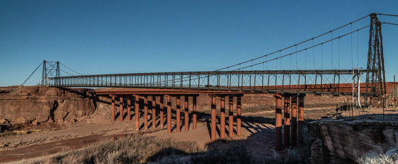 Obraz premium Historic Cameron Suspension Bridge