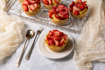 Strawberry tart