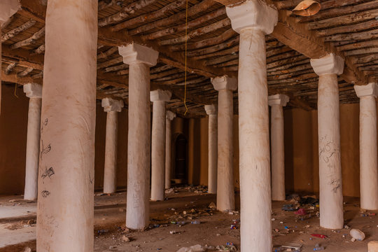 A hall with the columns in Abu Jifan Fort and Palace, Riyadh Province, Saudi Arabia