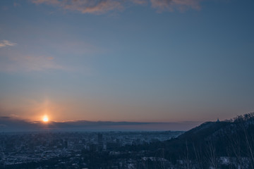 旭山記念公園からの日の出（Sunrise at Asahiyama Memorial Park）