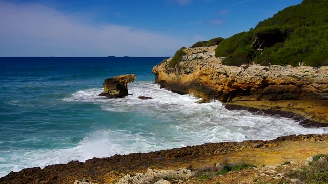 Altafulla Strand an der Costa Dorada in Spanien