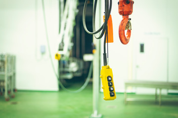 Movement remote control pendant switch for overhead crane in the factory