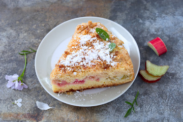 Rhabarber-Streusel-Kuchen