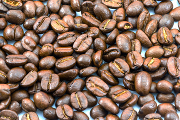 Roasted coffee beans