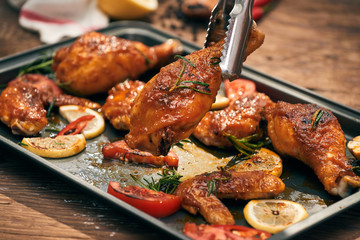 Grilled chicken breast spiced with chili peppers and rosemary