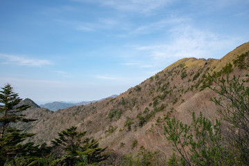 四国山脈　瓶が森UFOライン