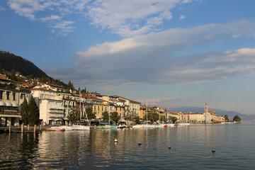 Fototapeta na wymiar Salò, Garda lake, Italy. the lake front of the city.