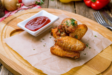 chicken wings in barbecue sauce