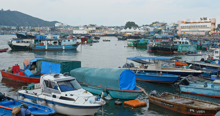 Fototapeta na wymiar Crowded of small boat in the sea of Cheung chau island
