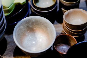 The cup set is arranged in order.