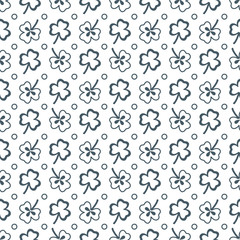 Seamless pattern. Clover leaves. St. Patrick's Day © aquamarine_paint