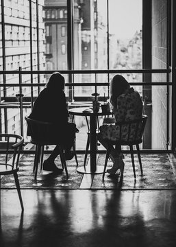 Two women at a cafe