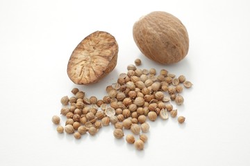 Nutmeg and coriander seeds