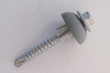 Metal fixing screw