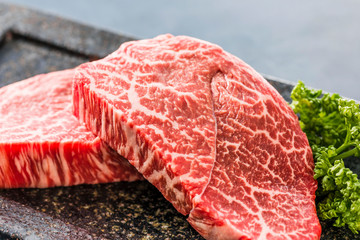 黒毛和牛モモステーキ　Japanese beef steak