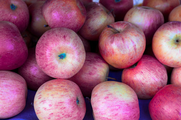 red apples in supermarket pantry