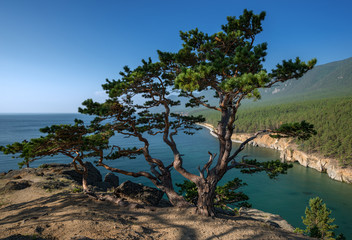 Obraz premium View of Baikal from the cliff