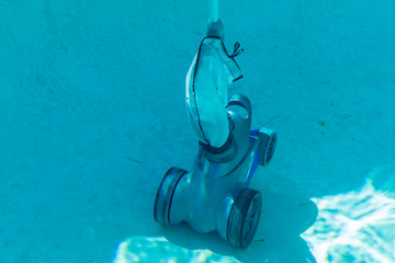 floating automated underwater pool cleaner.