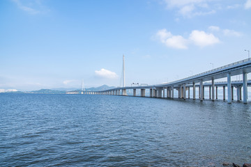 Obraz premium Scenery of Shenzhen Bay Highway Bridge in Guangdong Province, China