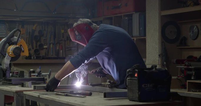 Welding some square Iron Tubes