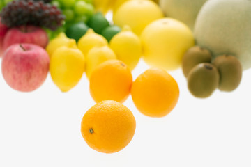 オレンジとフルーツの集合