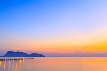 Naklejka premium Beautiful sunrise over the sea at Prachuap Khiri Khan Province , southern of Thailand