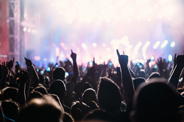 Fototapeta na wymiar Picture of dancing crowd at music festival