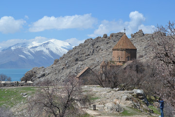 Fototapeta premium church in the mountains