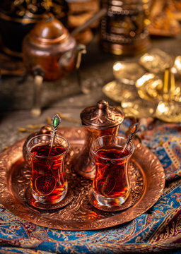 Black Turkish tea i