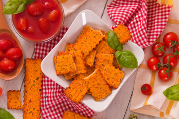 Tomato crackers. 