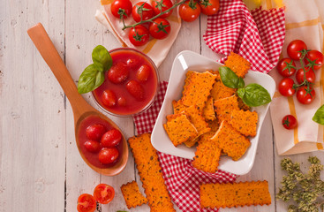 Tomato crackers. 