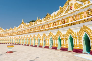 Selbstklebende Fototapeten U Min Thonze Cave Pagoda © Fyle