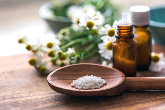 Kamille in Naturheilkunde und Hom&ouml;opathie