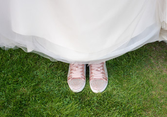 Bride shoes wedding trainers